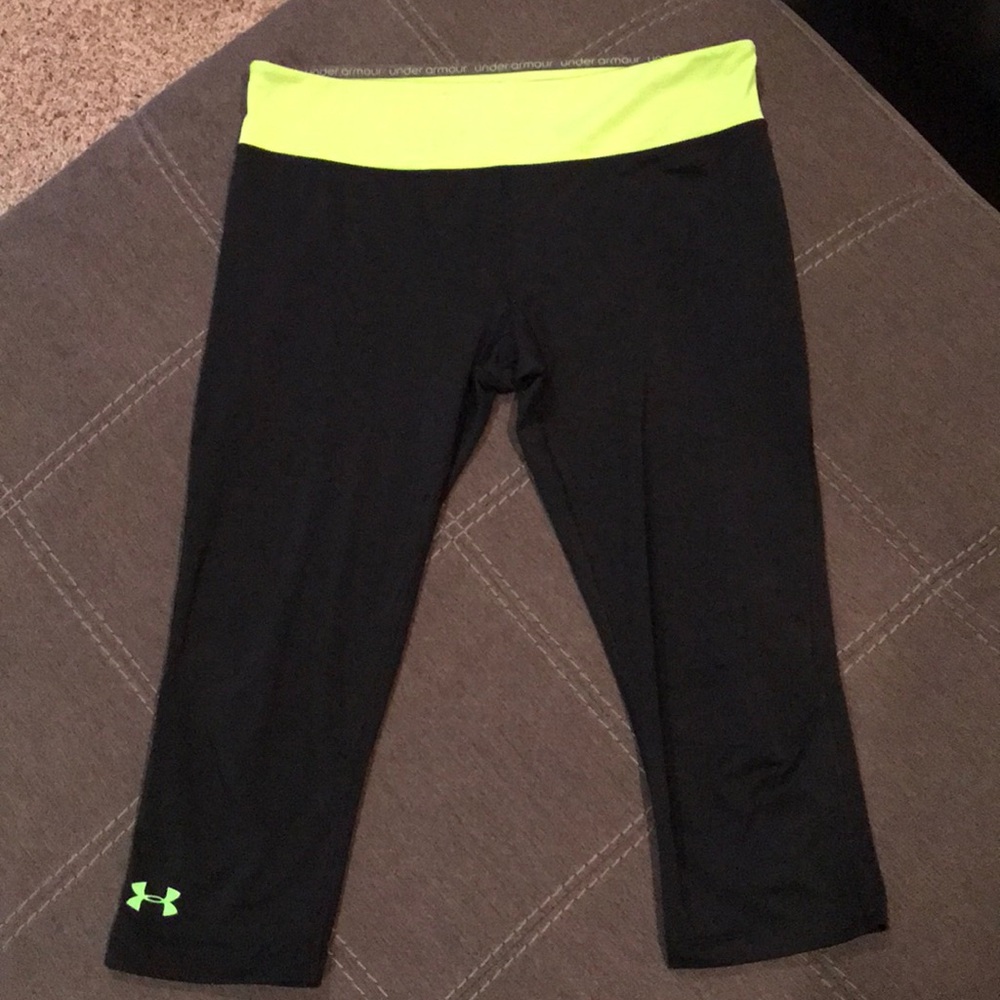 Under Armour capris